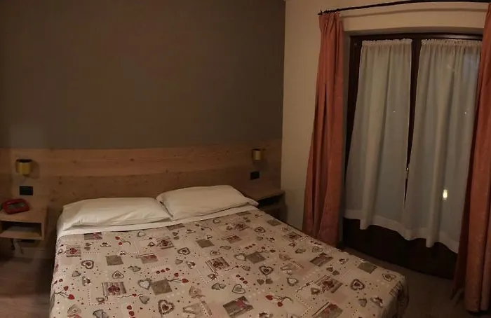 Piccolo Hotel